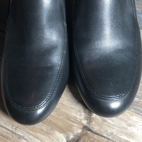 BNIB naturalizer black heeled loafers - Picture 5 of 9